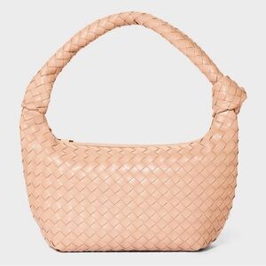 📦 SOLD 📦 New Woven Shoulder Bag